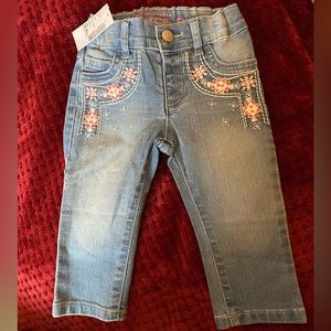 The Children’s Place Baby Girl skinny Denim Jeans size 12-18 months